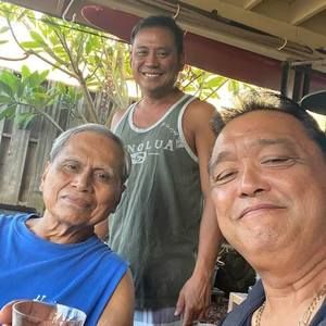 Meet your Posher, Troy